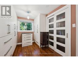 12 WESTBURY CRESCENT - 24