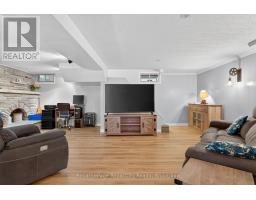 68 SUNSET BOULEVARD - 24