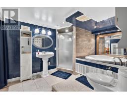 68 SUNSET BOULEVARD - 30