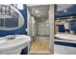 68 SUNSET BOULEVARD - 31