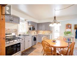 36 HURON STREET - 16