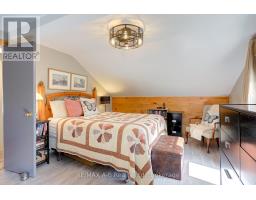 36 HURON STREET - 30