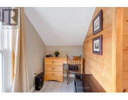 36 HURON STREET - 32