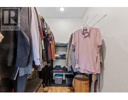 184 TORONTO BOULEVARD - 21