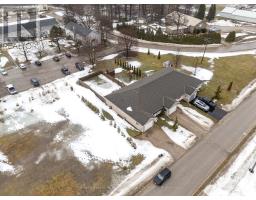 184 TORONTO BOULEVARD - 44