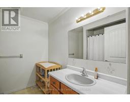 503 WHITELAW ROAD - 20