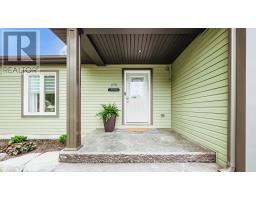 270 ALBERT STREET - 2