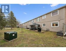 22 - 65 GLAMIS ROAD - 33