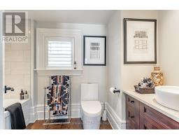 185 ALBERT STREET - 33