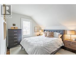 185 ALBERT STREET - 40