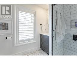 185 ALBERT STREET - 43