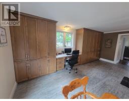 30 KING STREET N - 12