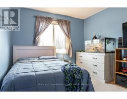 127 WALSH CRESCENT - 20