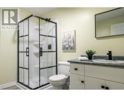 127 WALSH CRESCENT - 26