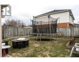 127 WALSH CRESCENT - 37