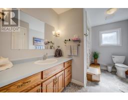 287 MANK STREET - 22