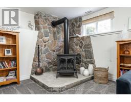 143 GREENWOOD DRIVE - 25