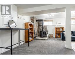 143 GREENWOOD DRIVE - 32