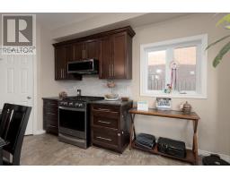 60 BROWN STREET - 17