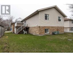 27 MCQUEEN COURT - 23