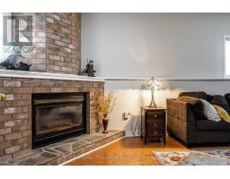 27 MCQUEEN COURT - 28