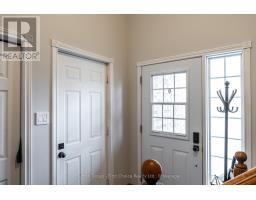 27 MCQUEEN COURT - 4