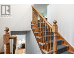 27 MCQUEEN COURT - 5