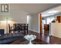 27 MCQUEEN COURT - 7