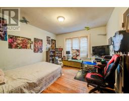 71 MARGARET AVENUE - 32