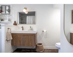 60 JONES STREET - 13