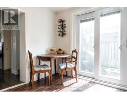 60 JONES STREET - 21