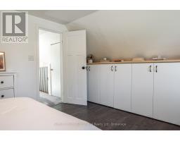 60 JONES STREET - 32