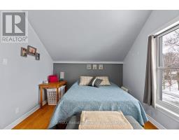 25 JARVIS STREET N - 29