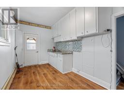 25 JARVIS STREET N - 34