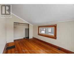 25 JARVIS STREET N - 36