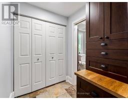 7013 PERTH LINE 24 - 16