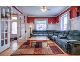 333 BARBER AVENUE N - 14