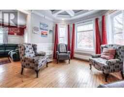 333 BARBER AVENUE N - 17