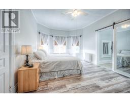 333 BARBER AVENUE N - 25