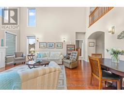 10 - 10 MACPHERSON AVENUE - 13