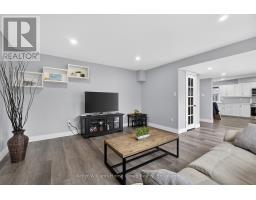 42 FRESHMEADOW WAY - 15