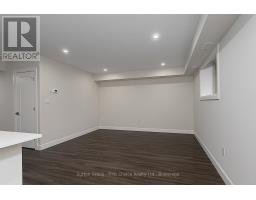 UNIT 32 - 3202 VIVIAN LINE - 11