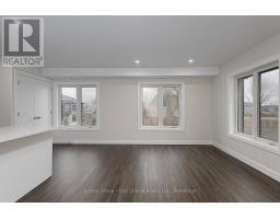 UNIT 38 - 3202 VIVIAN LINE - 10