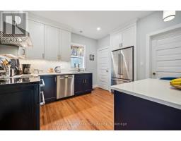 155 LANCASTER STREET E - 11