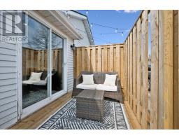 185 FORREST AVENUE E - 25