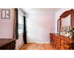 21 ST CHARLES PLACE - 21