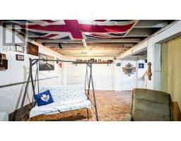 21 ST CHARLES PLACE - 32