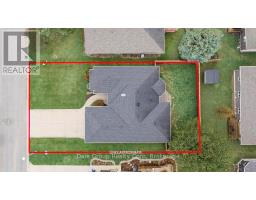 256 RIVERS BOULEVARD E - 35