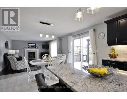 82 CURTIS STREET S - 14