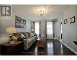 82 CURTIS STREET S - 19